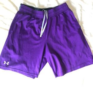 Men’s under armour draw string shorts
